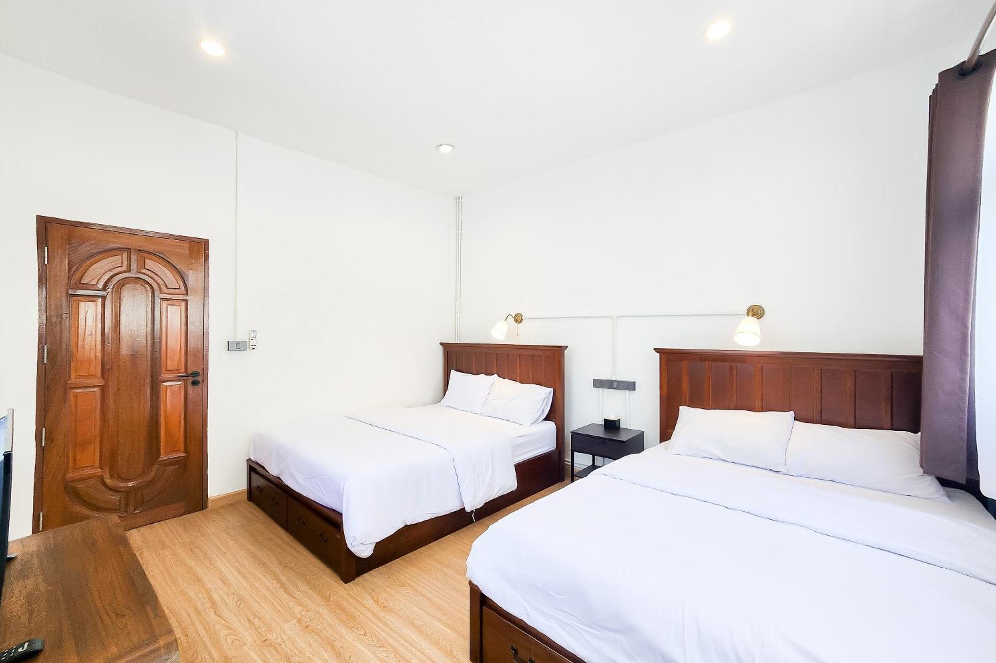 Taladnoi Paint House Hostel กรุงเทพมหานคร ภายนอก รูปภาพ